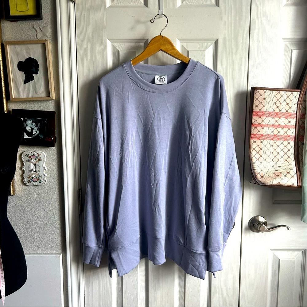 Sage minimalist pastel purple long sleeve cozycore sweatshirt w/ pockets